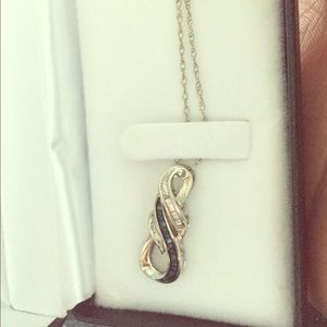 Diamond/Silver (DTW 1/7) necklace.